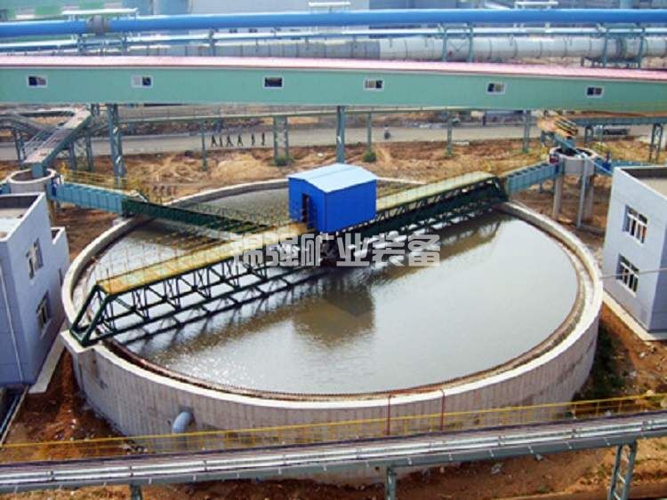 濃密機